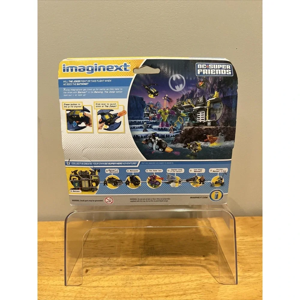 Mattel Fisher Price Bay Man Imaginext DC‎ Super Friends Batwing & Figures Joker
